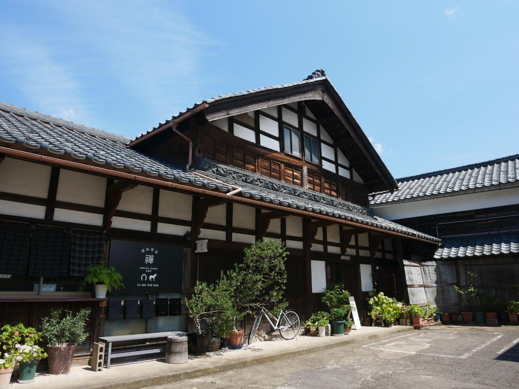 駅前宿舎 禪 Shared House Zen Eiheiji Zewnętrze zdjęcie